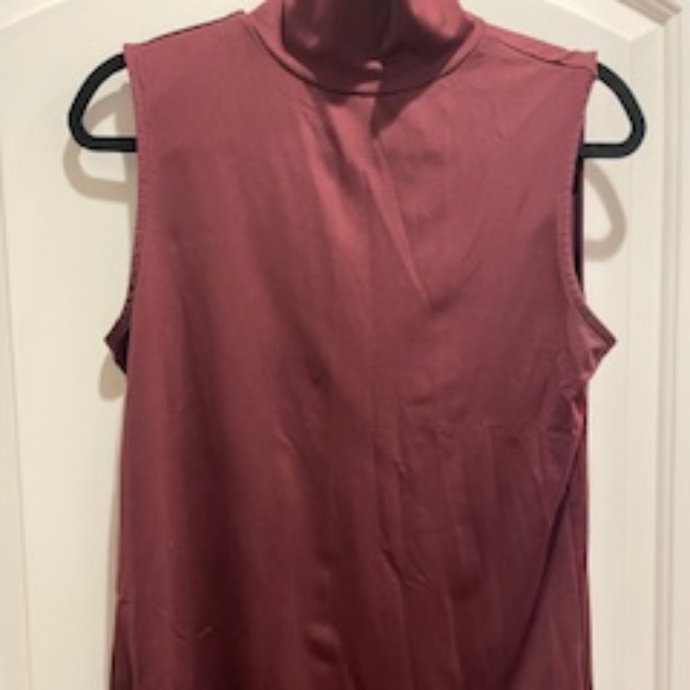 Halogen Sleeveless Top - Plum